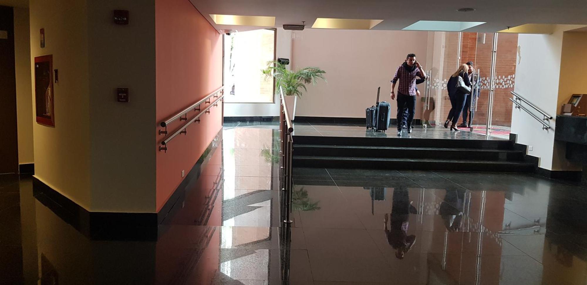 Amoblado Bogota, Wifi, Agua Caliente公寓 客房 照片