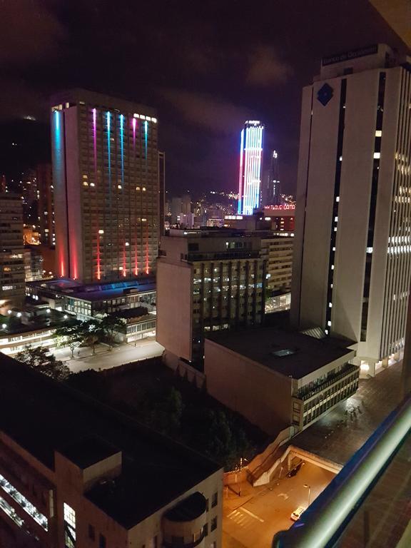 Amoblado Bogota, Wifi, Agua Caliente公寓 外观 照片